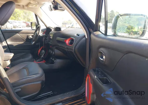 2016 Jeep Renegade Trailhawk z USA, uszkodzony, nr VIN ZACCJBCT7GPD29584